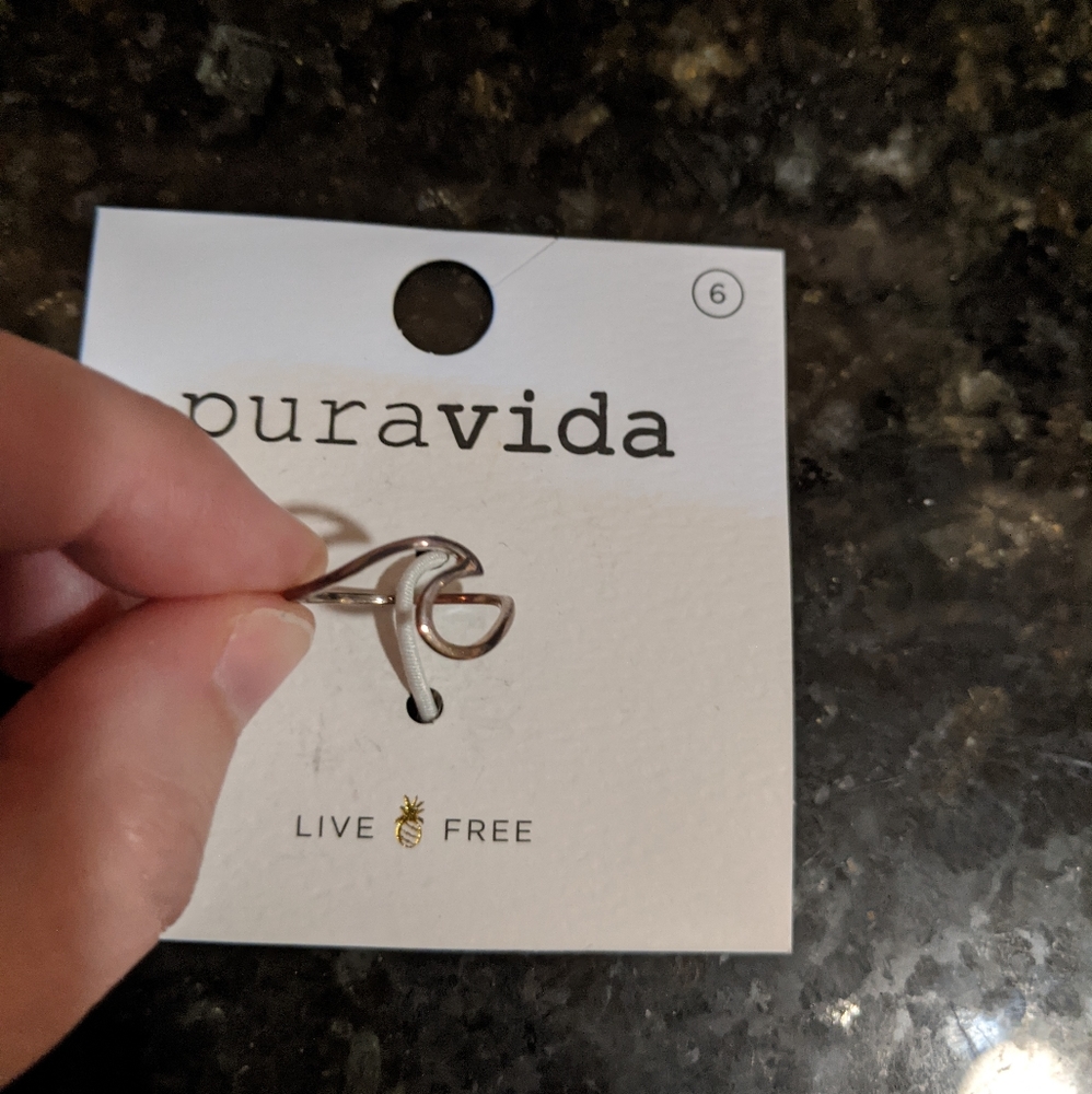 Pura Vida Silver Wave Ring